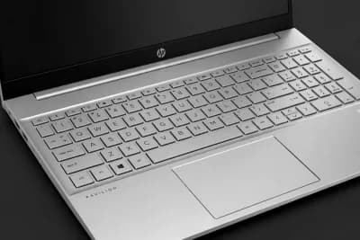 HP Pavilion 15 — Ryzen 7 — detail close-up